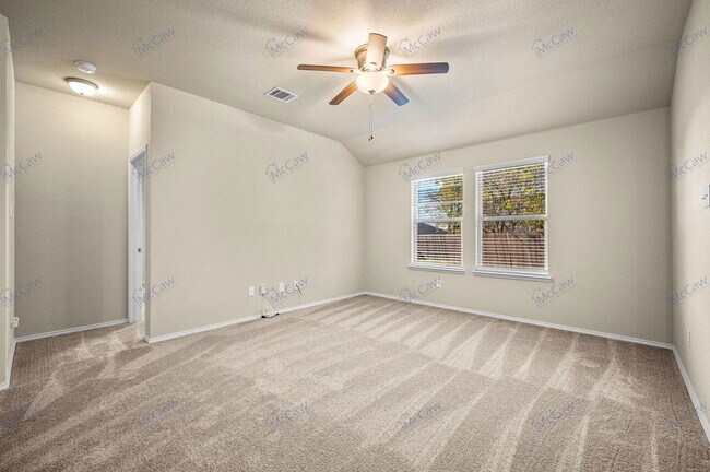 Photo - 2492 Saldana Dr