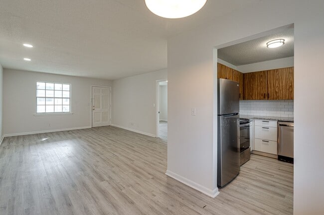 Photo - 2845 Dayton Blvd Unit 5