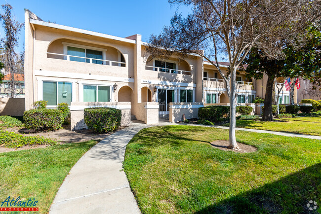 Building Photo - 541 Giuffrida Ave Unit B Rental