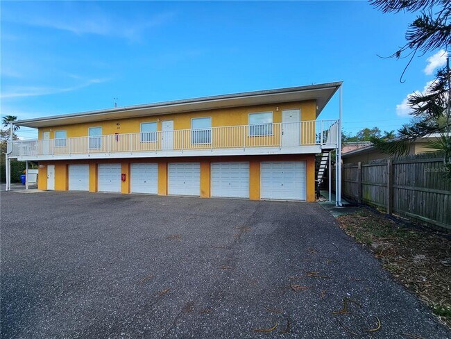 Photo - 119 N Evergreen Ave Unit 203