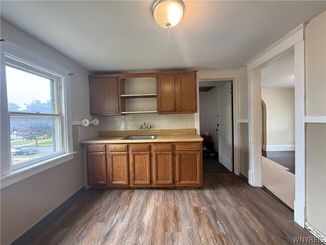 Photo - 63 Wright Ave