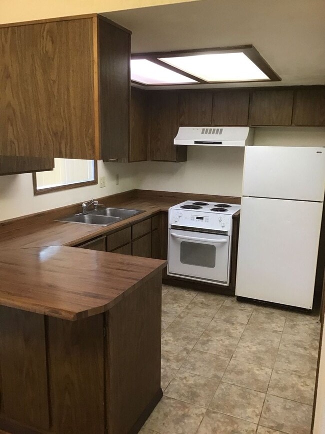 Photo - 1857 Inner Cir Unit 1
