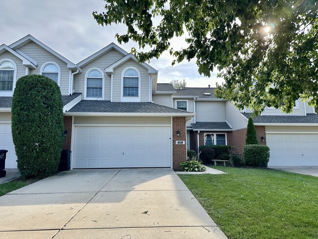 Building Photo - 8438 Chicory Ct
