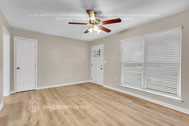 Photo - 4422 Lovridge Dr SW