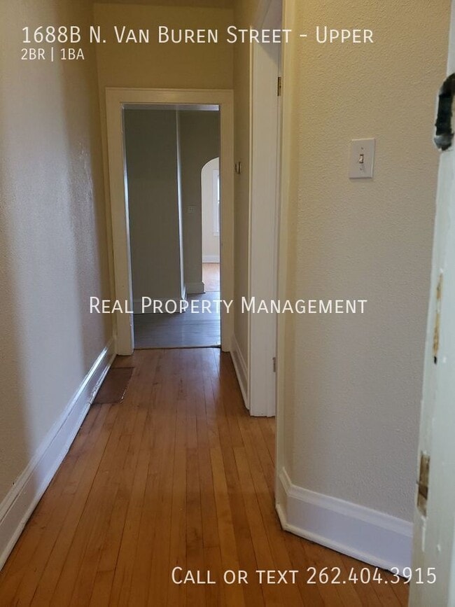 Photo - 1688B N. Van Buren Street-Upper Unidad Upper