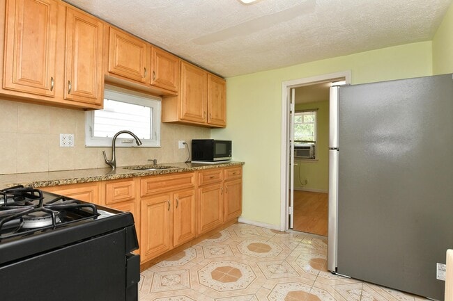 Photo - 26 Charles St Unit 1