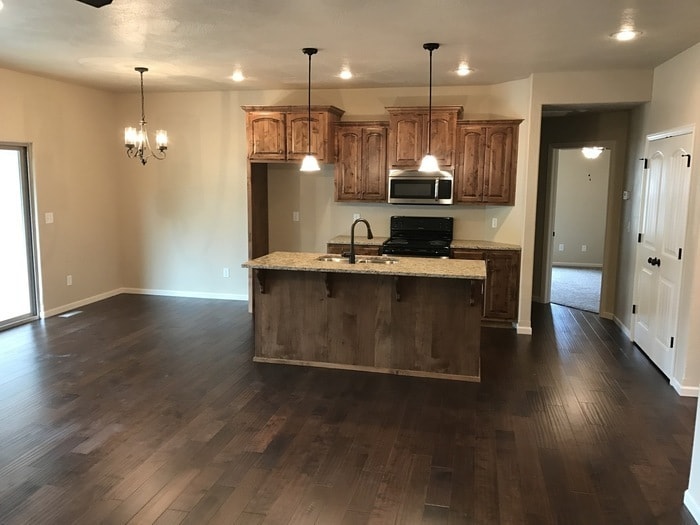 Photo - 863 S Dry Gulch Rd