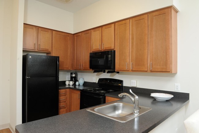 Photo - Columbia Hills Apartments