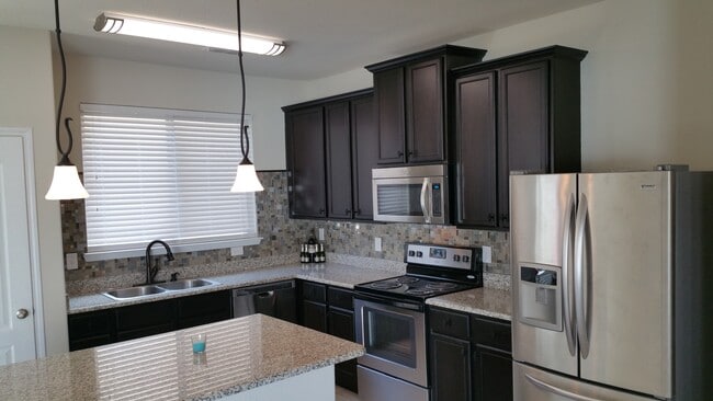 Photo - 1049 Marietta Ln