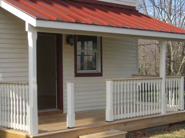 1784 Simmons Gap Rd