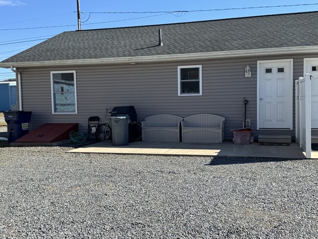 Back Patio with a privacy Divider - 8824 PA-405 Unit 8824