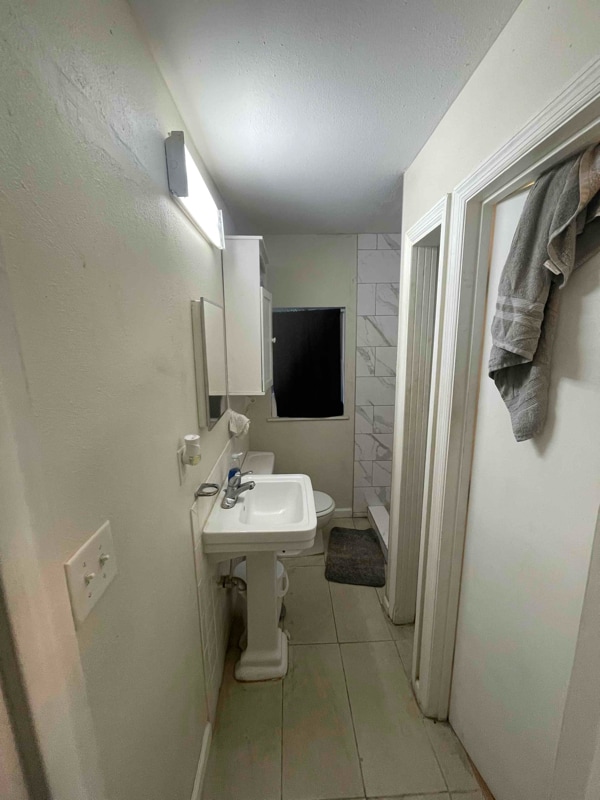 Photo - 115 5th St NE