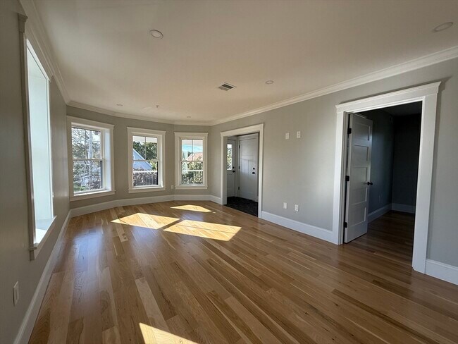 Photo - 95 Grant St Unit 3&4