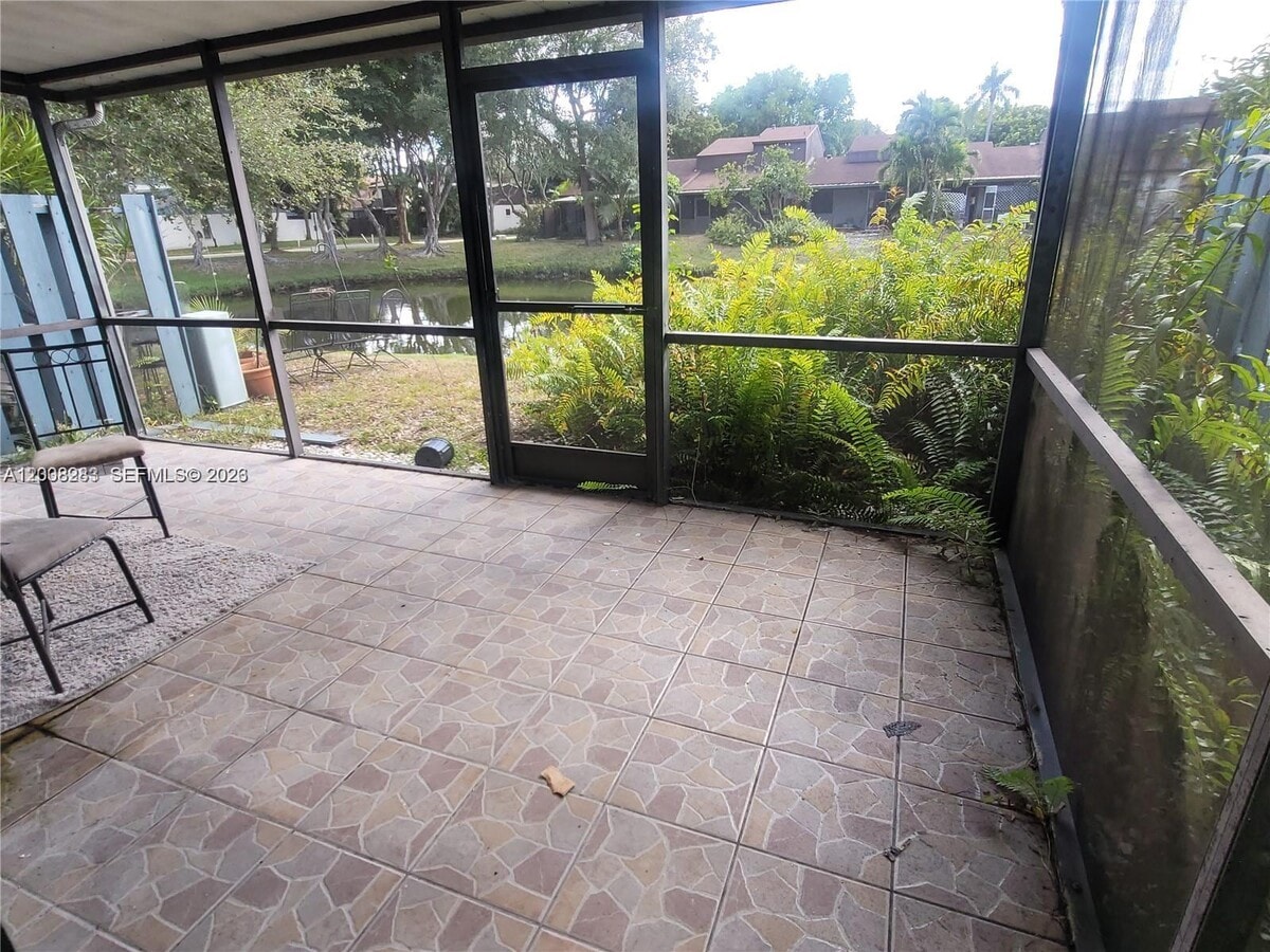 Photo - 6948 SW 36th Ct