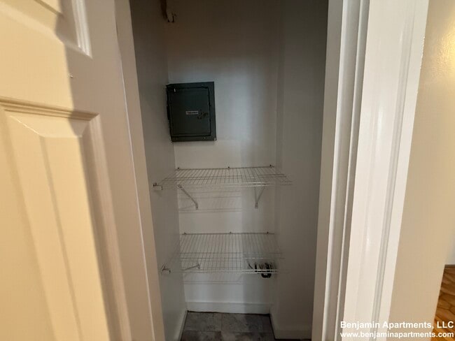 Photo - 82 Phillips St Unit 2