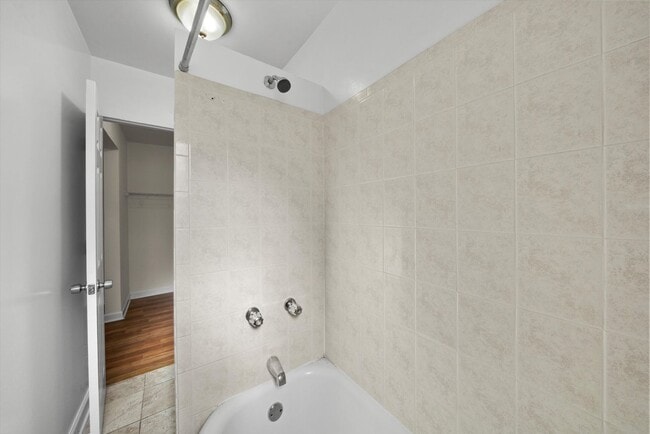 Photo - 5417 Kenmore LLC