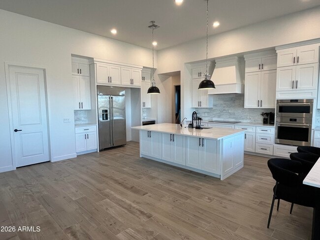 Photo - 20255 W.Highland Ave