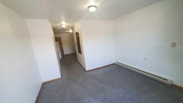 Photo - 170 N Main St