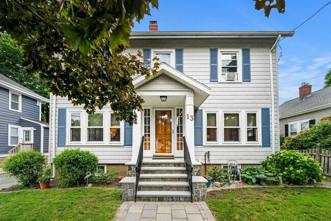 13 Sapphire Ave