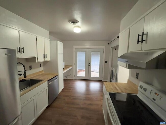 Photo - 2508 Naylor St