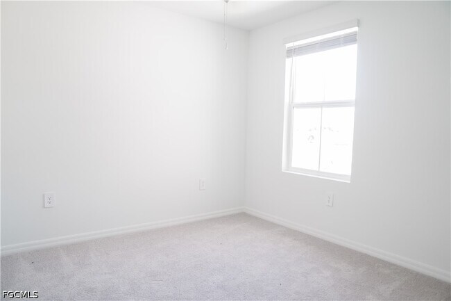 Photo - 17530 Paradiso Wy