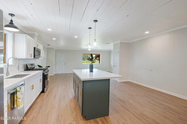 Photo - 17639 Pelican Rd