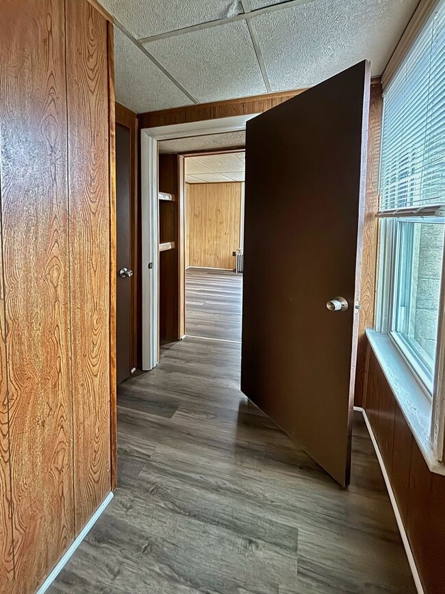 Photo - 252 Main St Unit B