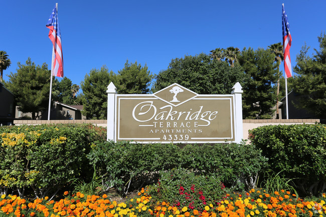 Oak Ridge Terrace - Oak Ridge Terrace Apartments