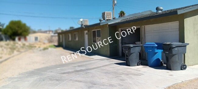 2 Bedroom Duplex For Rent in Barstow - 2 Bedroom Duplex For Rent in Barstow House