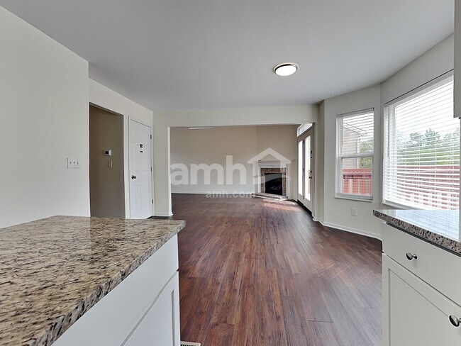 Photo - 2831 Coachlight Ln