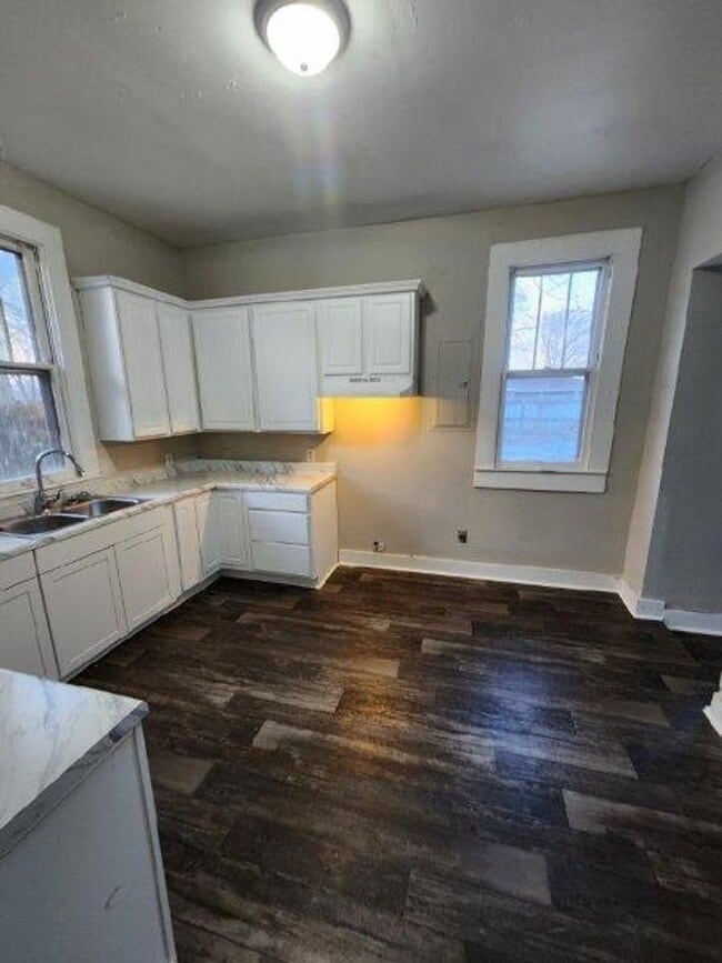 Photo - 1224 Grant St SE