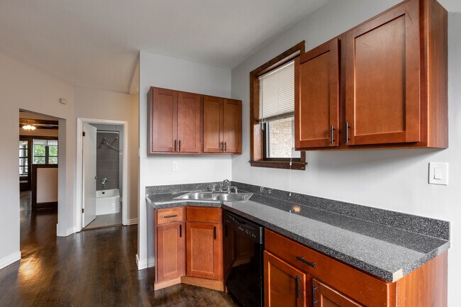 Photo - 3823 N Drake Ave Unit 1