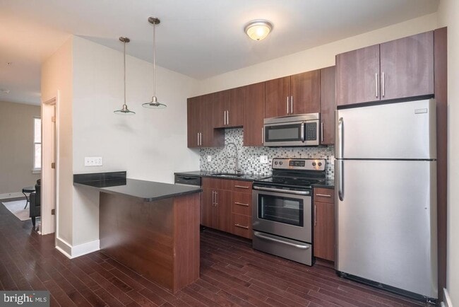 Photo - 2012 W Girard Ave Unit 10A