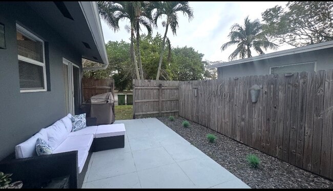 Photo - 125 NE 30th Ct Unit 125