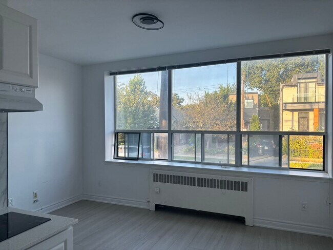 Photo - 334 Donlands Ave