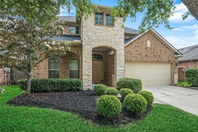 Building Photo - 14818 Fall Creek Preserve Dr