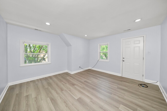 Photo - 3055 N Nordica Ave Unit 2