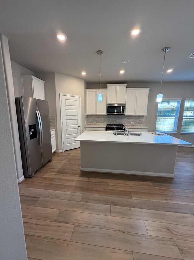 Photo - 6634 Bridge Mountain Trl