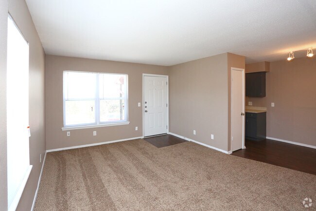 1x1 Flat - Living Area Entrance