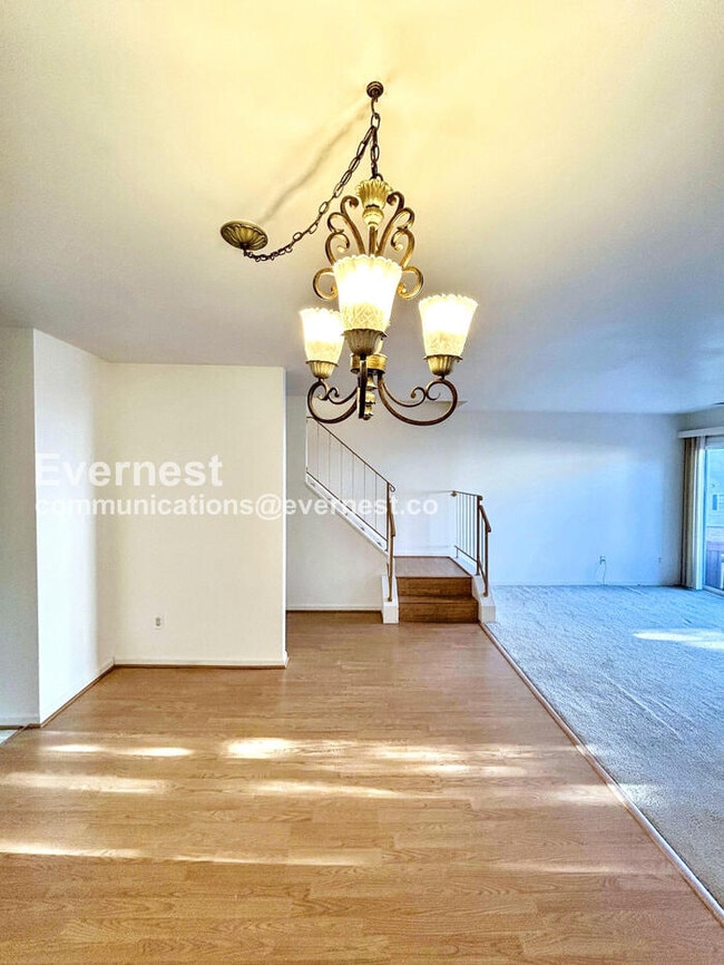 Photo - 16321 Taconic Cir