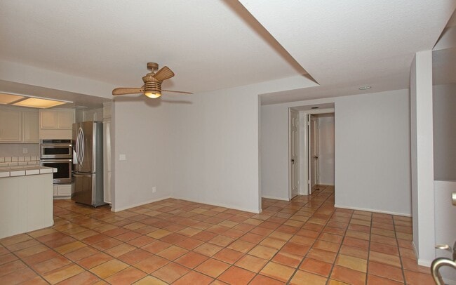 Photo - Adorable 2 Bedroom, 2 Bath Coastal South-O...