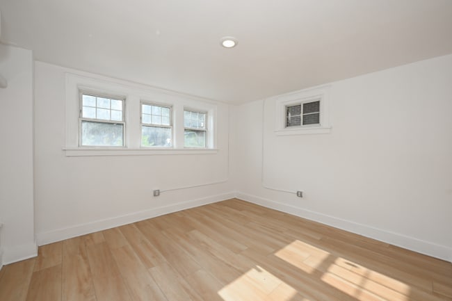 Photo - 1384 W 83rd St Unidad 401