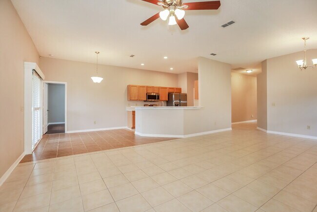 Photo - 1597 Austin Ln