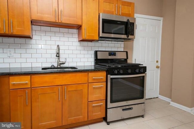 Photo - 45 S 56th St