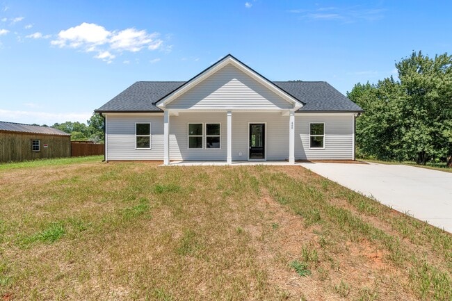 Photo - 400 Henson Cir