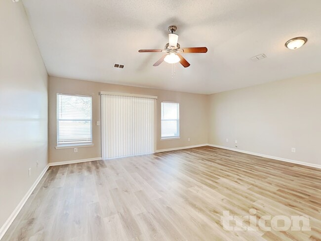 Photo - 8325 Stelling Dr S