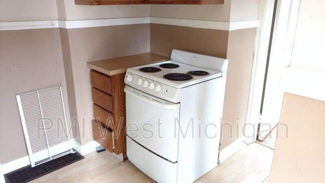 1948 Silver Ave SE Unit UNITB