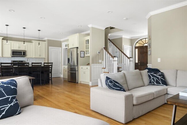 131 Greystone Terrace