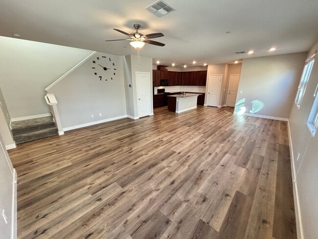 Photo - Stunning 3Bed/2Bath/2Car Townhome located in the N. Las Vegas/Tule Springs area!