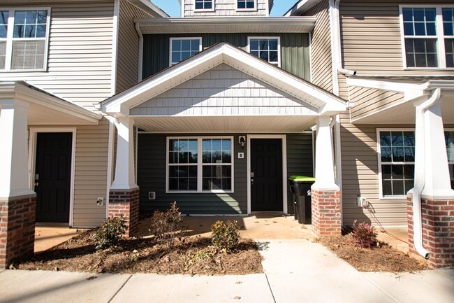 Photo - Like New Two Bedroom!